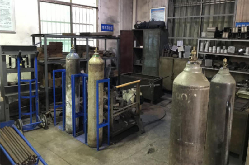 焊接加工專業（初中起點，中技三年制）