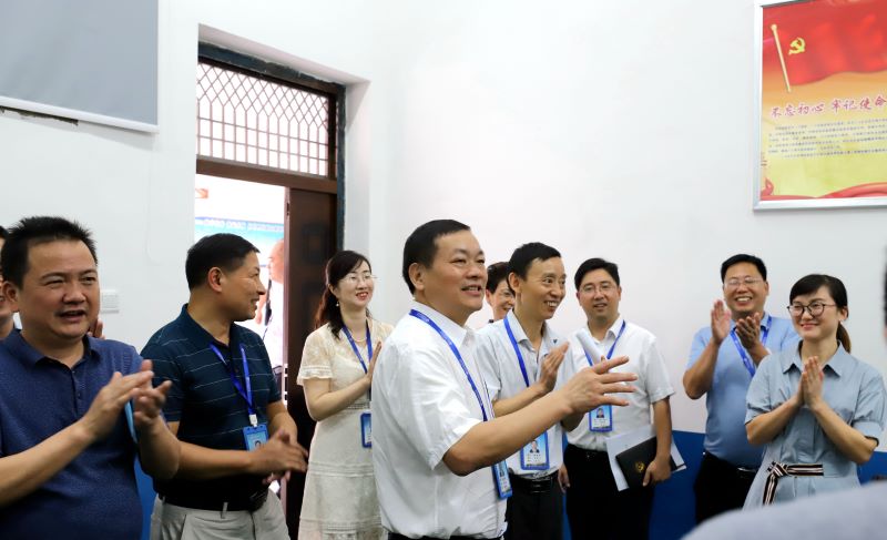 機械工程系召開慶祝第36個教師節座談會