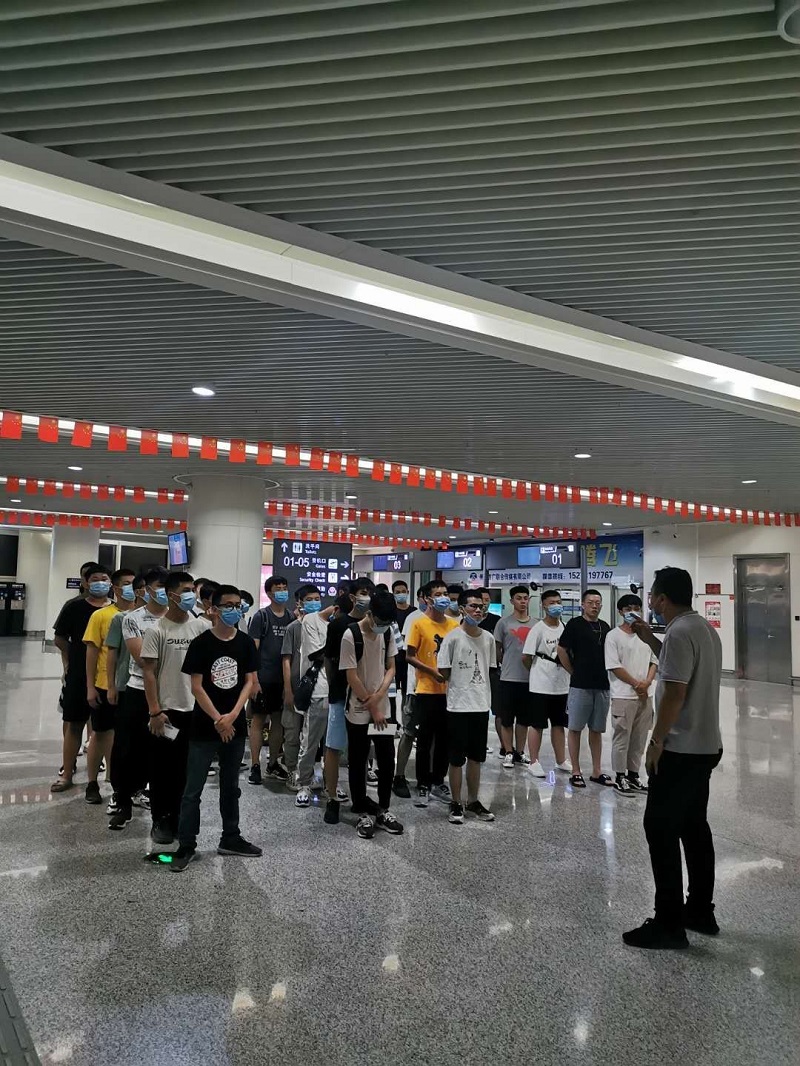 今日潛心鉆研技藝 鑄就明日大國工匠