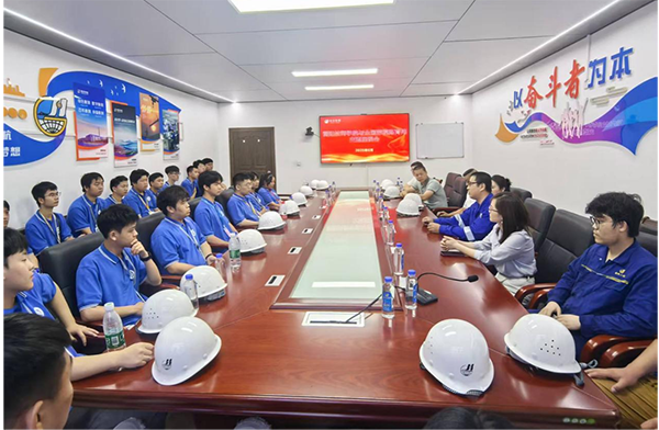 學(xué)院師生赴衡鋼集團開展勞模精神學(xué)習(xí)交流活動