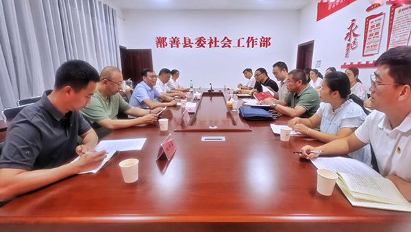 學院深化“紅石榴”援疆行動 以技能培育促民族團結