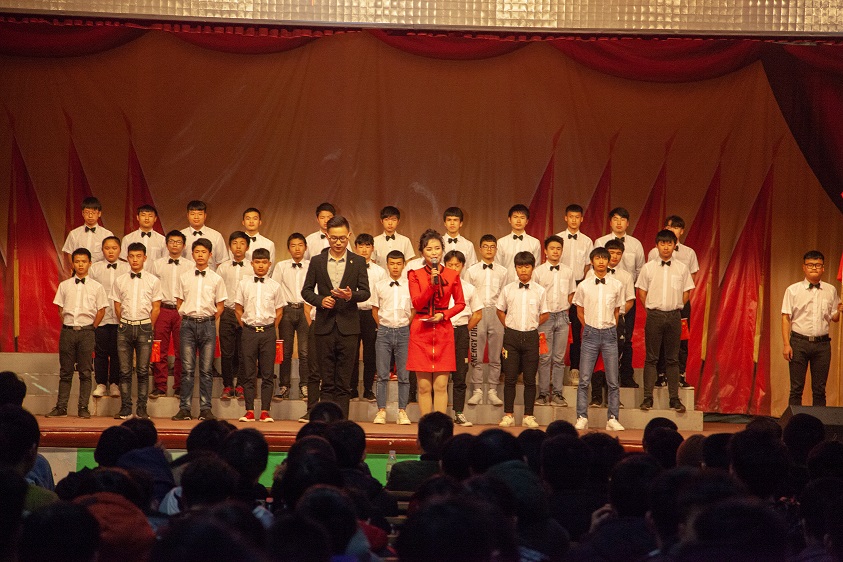 機械工程系舉辦文明創建匯報演出暨2019年元旦文藝晚會